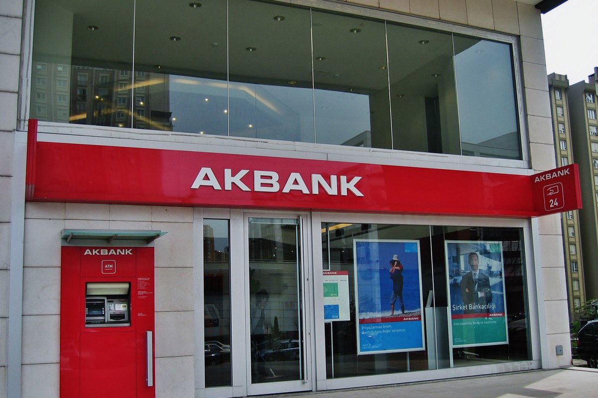 akbank-cover